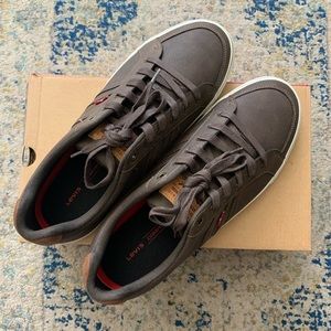 NWT Levi’s Men’s Shoes Size 12